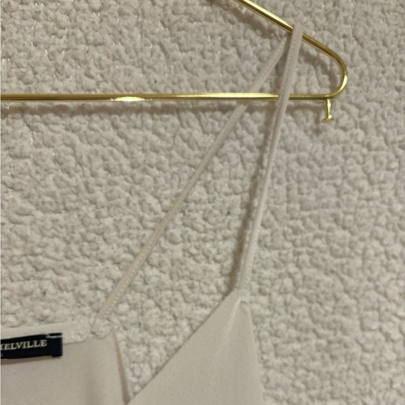 Brandy Melville Soft Tank - Picture 4 of 14